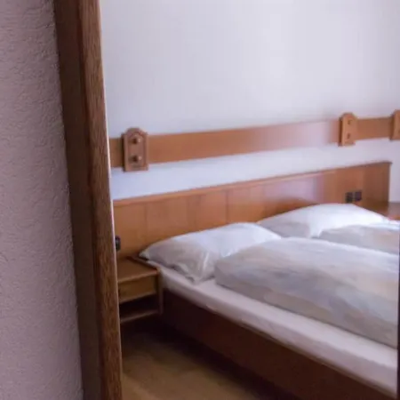Monte Rosa Appartement-fewo Strahlhorn By Interhome